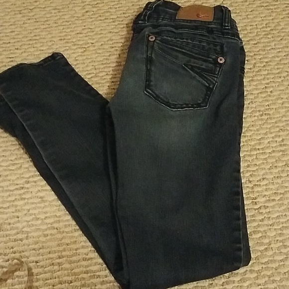 Candie's Denim - Candie's jeans CLEARANCE 🔥3/10$